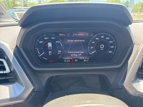 Used 2023 Audi Q4 e-tron Prestige AWD/4WD image 2