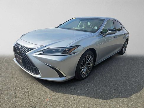 Certified 2024 Lexus ES 300h Ultra Luxury w/ Accessory Package (Z2) FWD image 7