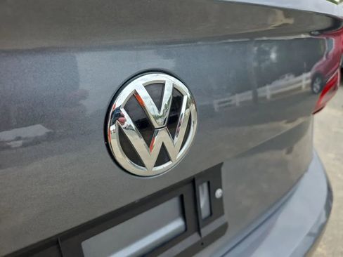 Used 2019 Volkswagen Jetta SE image 10