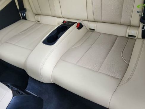Used 2026 BMW M440i Convertible RWD image 33