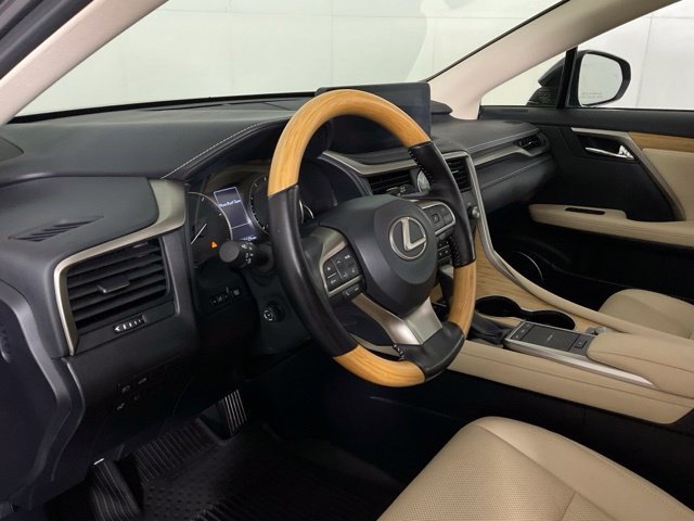 Used 2022 Lexus RX 350L Premium w/ Premium Package AWD/4WD image 19