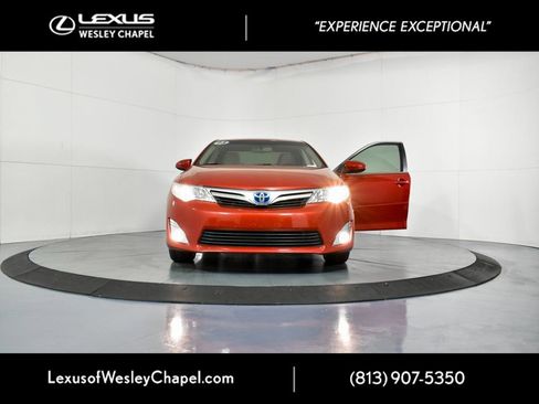 Used 2013 Toyota Camry XLE w/ Convenience Pkg image 40