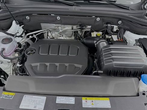 New 2026 Volkswagen Atlas Peak Edition AWD/4WD image 34