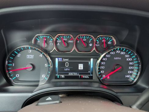 Used 2018 GMC Sierra 1500 SLT AWD/4WD image 10