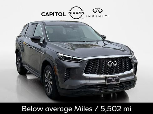 Used 2025 INFINITI QX60 Pure image 3