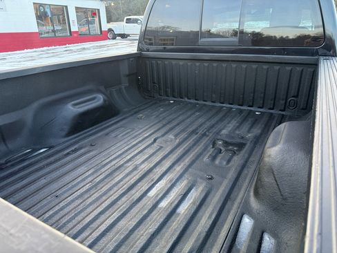 Used 2016 Ford F250 XLT w/ XLT Value Package image 12