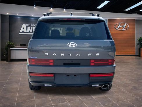 Used 2025 Hyundai Santa Fe SEL FWD image 11