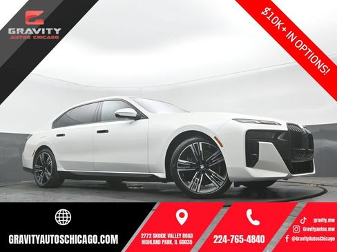 Used 2023 BMW i7 xDrive60 AWD/4WD image 1