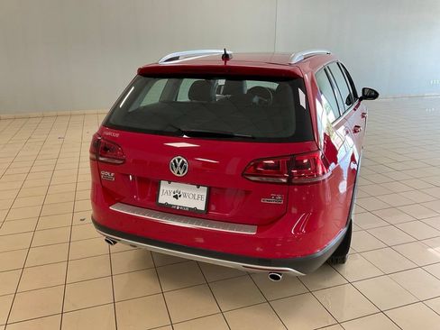 Used 2017 Volkswagen Golf Alltrack SEL AWD/4WD image 5