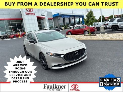 Used 2024 MAZDA MAZDA3 s FWD image 1
