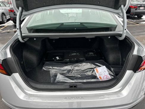 New 2025 Nissan Altima 2.5 SL image 36