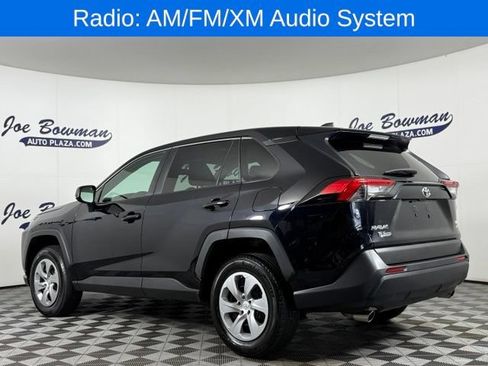 Used 2023 Toyota RAV4 LE AWD/4WD image 9