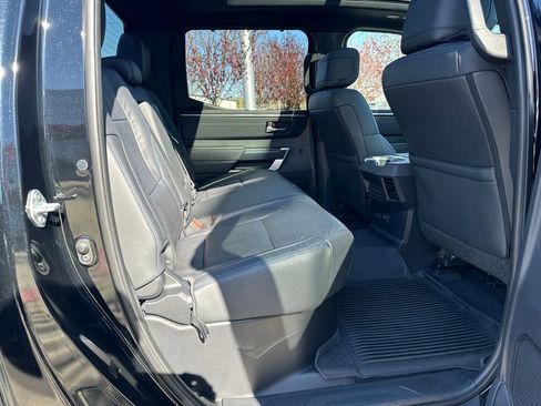 Used 2023 Toyota Tundra Platinum image 15
