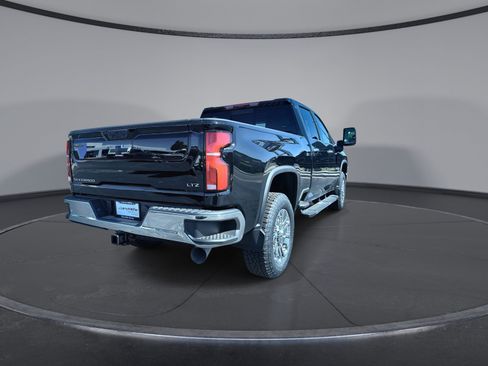 New 2026 Chevrolet Silverado 3500 LTZ w/ LTZ Convenience Package AWD/4WD image 7