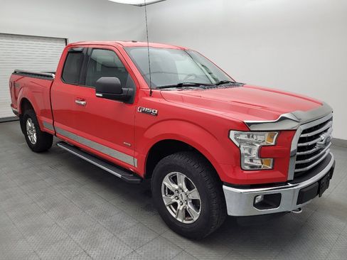 Used 2015 Ford F150 XLT w/ Equipment Group 302A Luxury AWD/4WD image 13