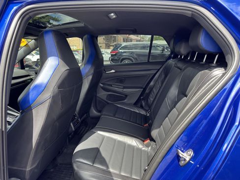Used 2024 Volkswagen Golf R AWD/4WD image 32
