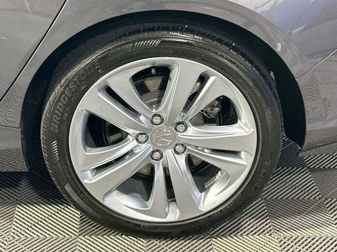 Used 2022 Acura TLX w/ Technology Package image 12