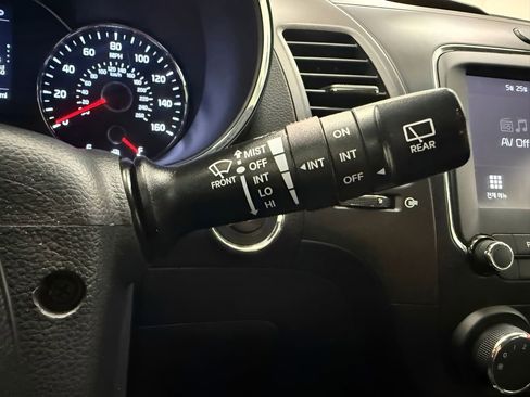 Used 2017 Kia Forte LX w/ LX Popular Plus Package FWD image 21