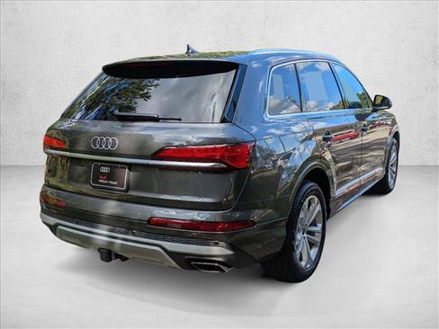 Used 2025 Audi Q7 3.0T Premium Plus w/ Premium Plus Package image 2