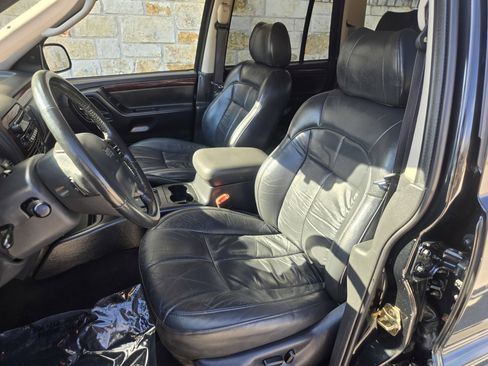 Used 2004 Jeep Grand Cherokee Limited w/ Trailer Tow Group IV image 4