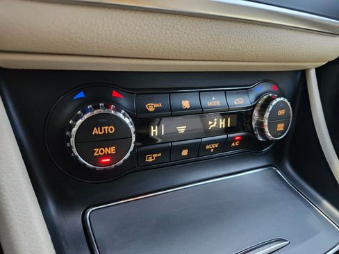 Used 2019 Mercedes-Benz CLA 250 image 20