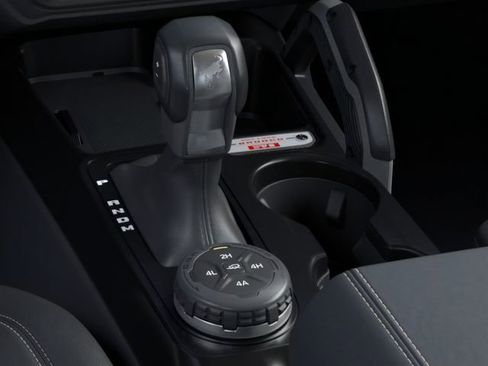 New 2026 Ford Bronco Outer Banks w/ Sasquatch Package AWD/4WD image 17