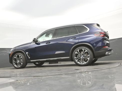 New 2026 BMW X5 xDrive50e AWD/4WD image 48
