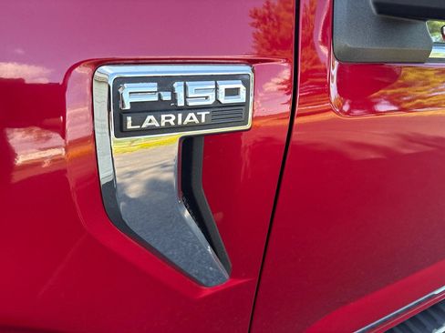 Used 2022 Ford F150 Lariat w/ Equipment Group 502A High AWD/4WD image 34