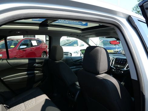Used 2019 Chevrolet Equinox LT AWD/4WD image 26