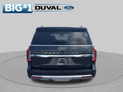 Used 2024 Ford Expedition Max Limited RWD image 8