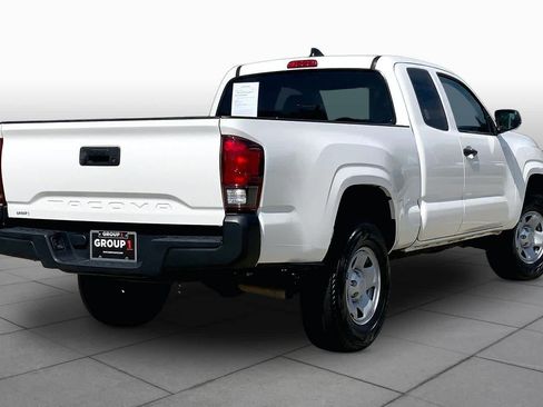 Used 2023 Toyota Tacoma SR RWD image 12