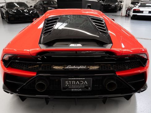 Used 2020 Lamborghini Huracan EVO AWD/4WD image 9