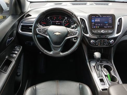 Certified 2022 Chevrolet Equinox Premier w/ LPO, Floor Liner Package FWD image 12