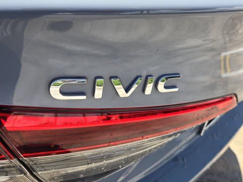 Used 2024 Honda Civic Sport image 15