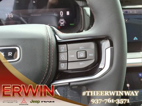 Used 2024 Jeep Wagoneer Launch Edition AWD/4WD image 19