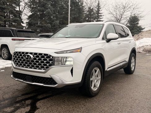 Used 2022 Hyundai Santa Fe SEL w/ Convenience Package image 3