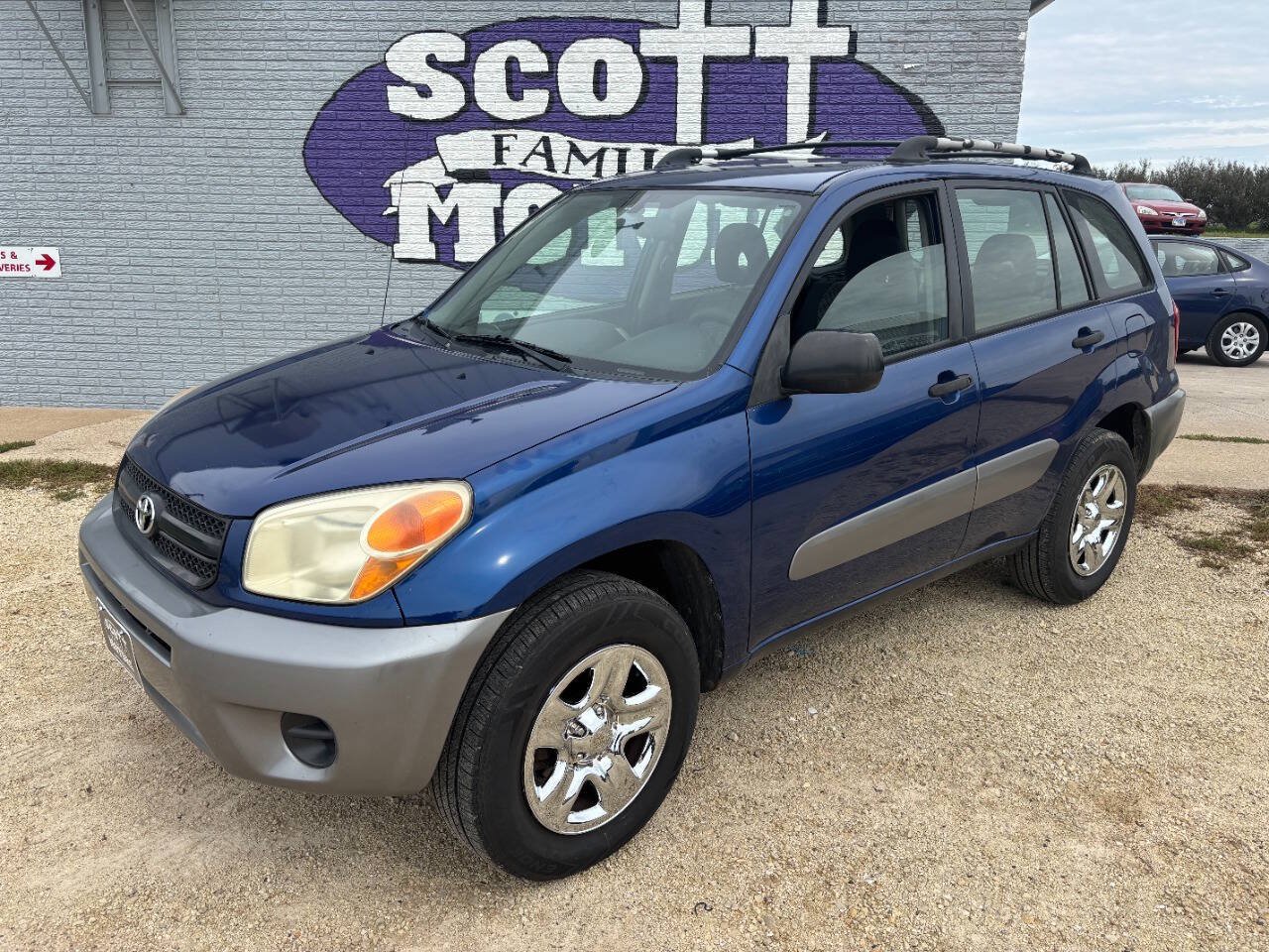 Used 2005 Toyota RAV4 4WD image 1