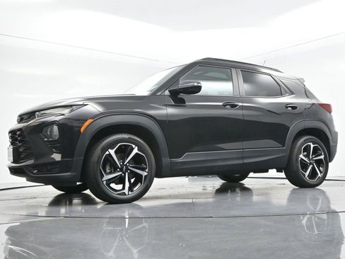 Used 2022 Chevrolet TrailBlazer RS w/ Sun and Liftgate Package AWD/4WD image 45