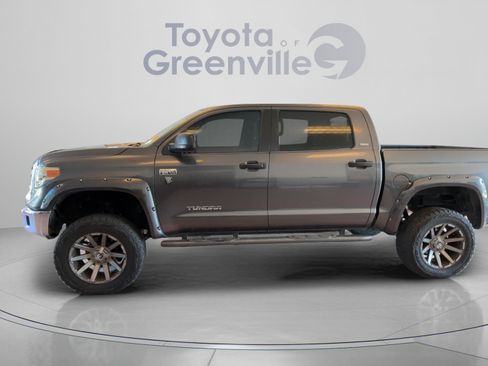 Used 2014 Toyota Tundra SR5 w/ SR5 Upgrade Package AWD/4WD image 2