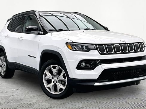 Used 2022 Jeep Compass Limited AWD/4WD image 12