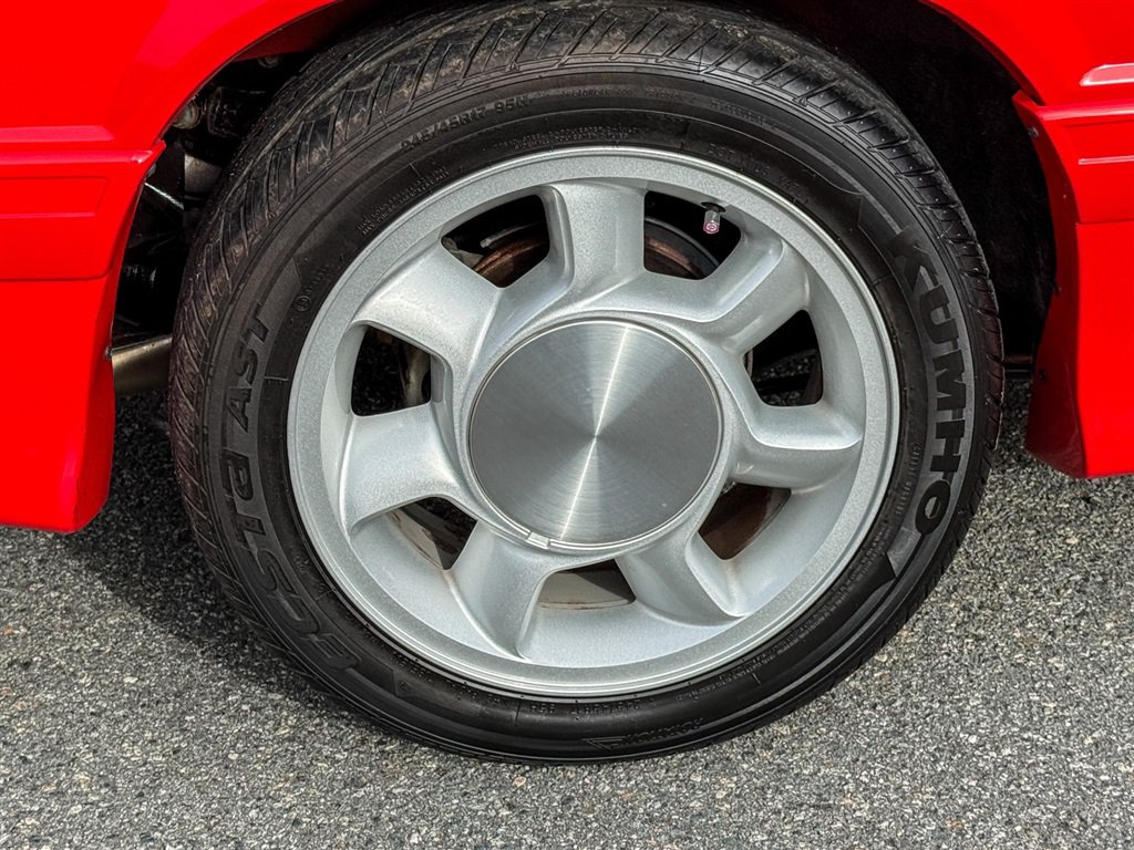 Used 1993 Ford Mustang Cobra RWD image 36