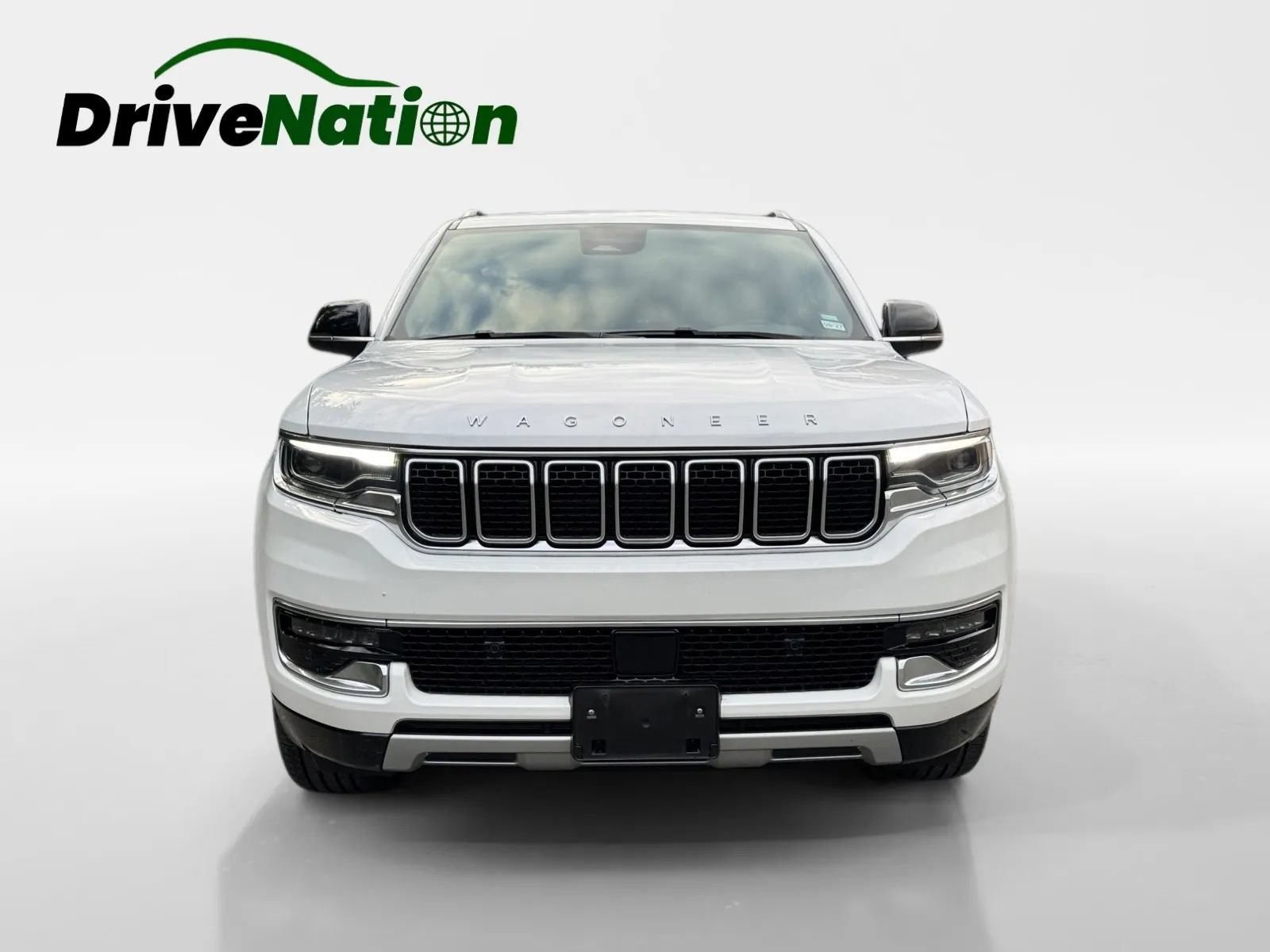 Used 2025 Jeep Wagoneer Series II AWD/4WD image 2