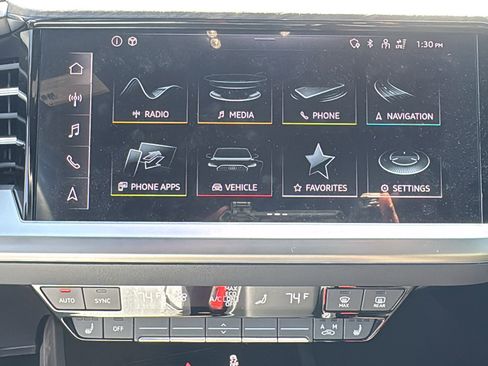 Used 2024 Audi Q4 e-tron Premium Plus w/ Premium Plus image 18