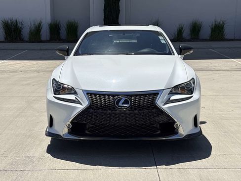 Used 2016 Lexus RC 200t RWD image 8