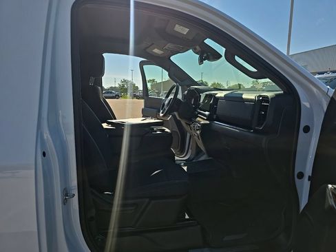 Used 2024 GMC Sierra 3500 SLE w/ SLE Convenience Package AWD/4WD image 15