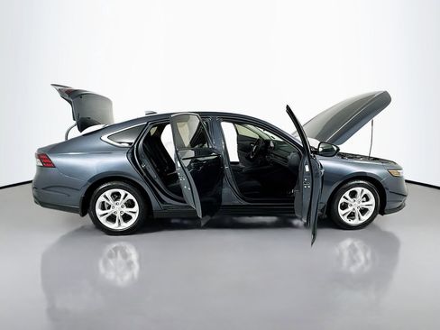 Used 2025 Honda Accord LX image 21