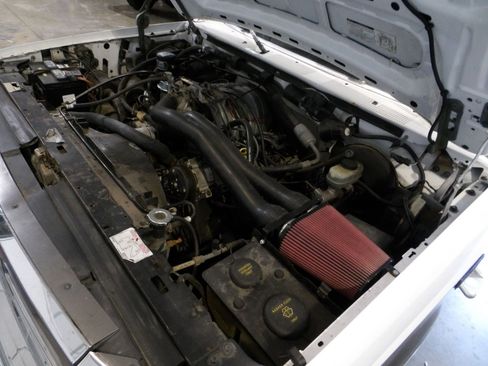 Used 1992 Ford Bronco image 92