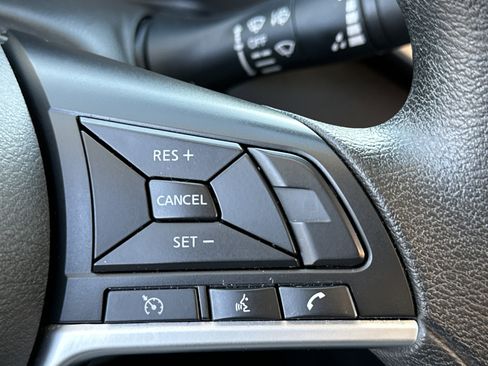 Used 2024 Nissan Altima 2.5 SV image 26