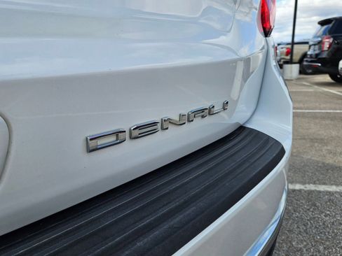 Used 2021 GMC Yukon Denali w/ Denali Ultimate Package image 34