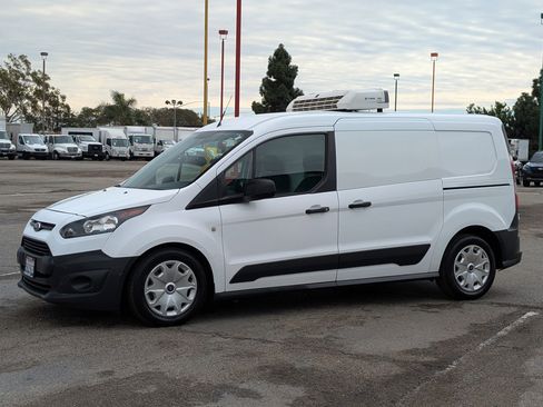 Used 2016 Ford Transit Connect XL image 3